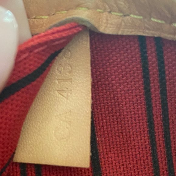 **SOLD** LV Louis Vuitton Monogram Neverfull MM - Picture 7 of 7